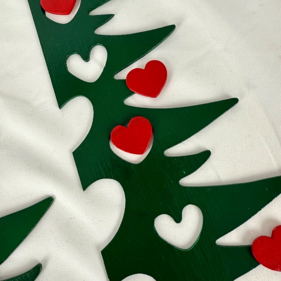 Vintage Dept 56 Wooden Cut Out Heart Tree Christmas Green Red Scandinavian Style - Picture 9 of 13